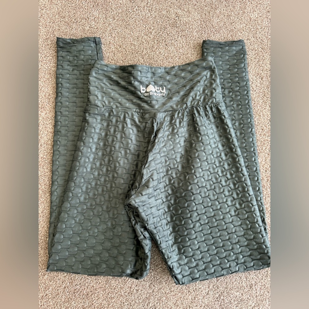 BRAND NEW- Booty by Brabants Leggings